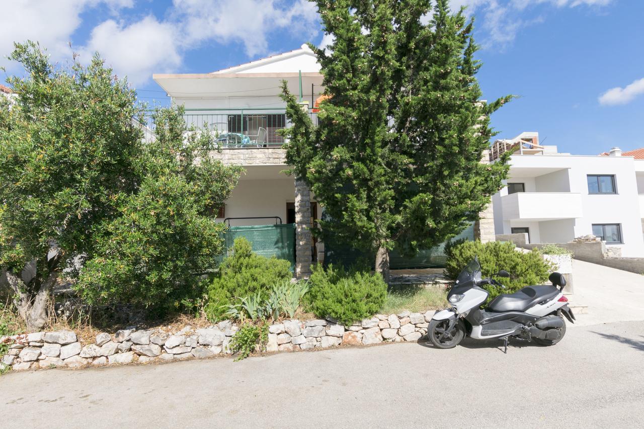 Apartments Ksenija Primošten Exterior foto